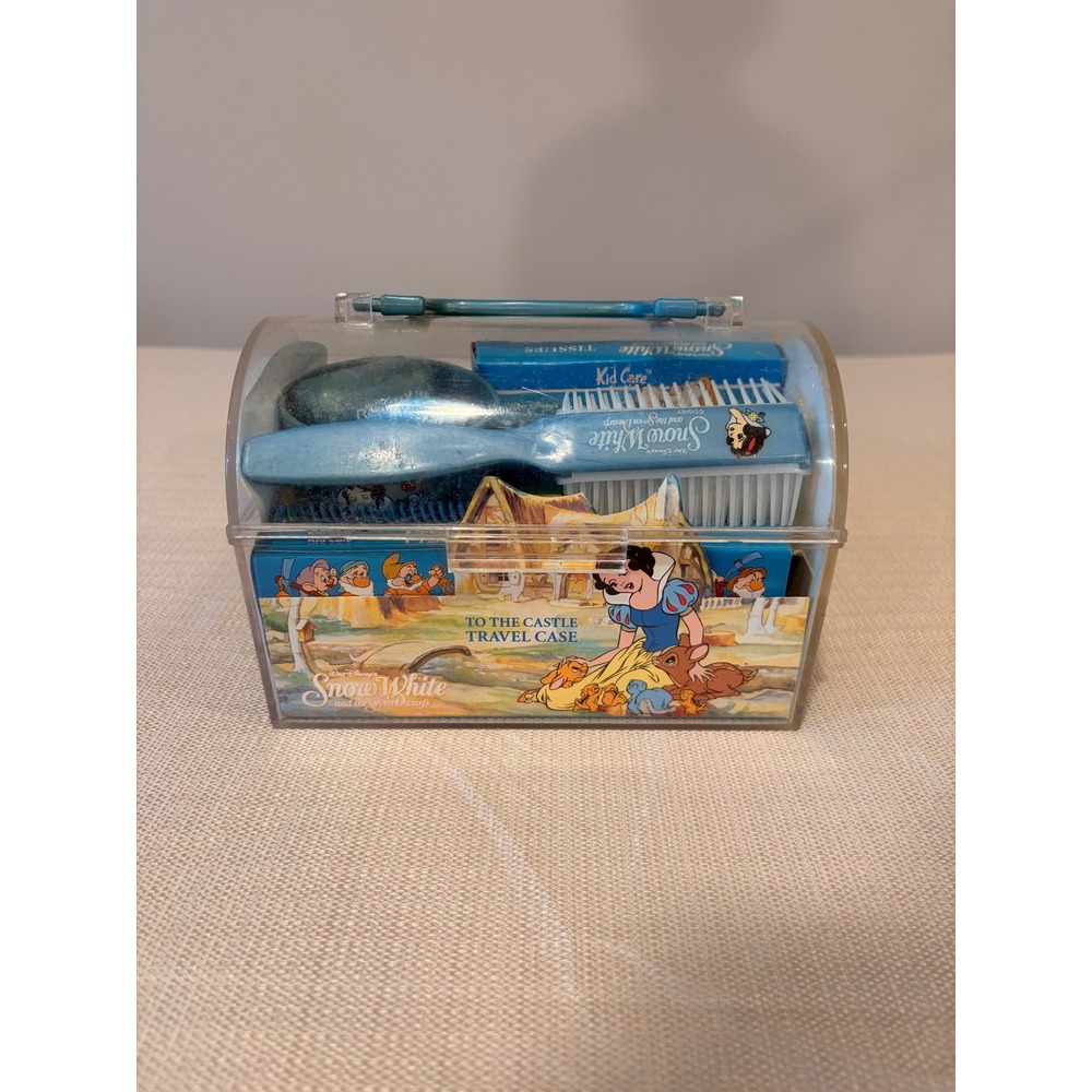 Vintage 1980s Disney Snow White Kid Care Travel Case Brush Comb Set